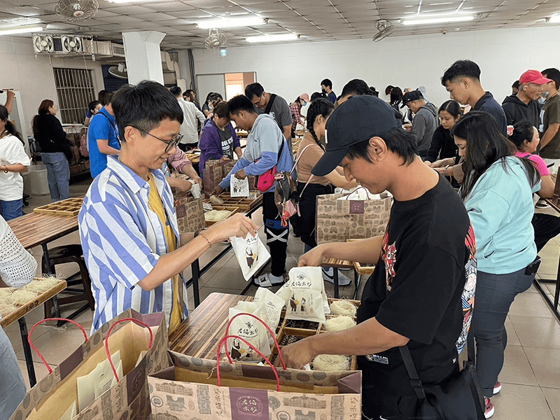 Rice Noodle Making Experience in Fudy Sustainable Journey